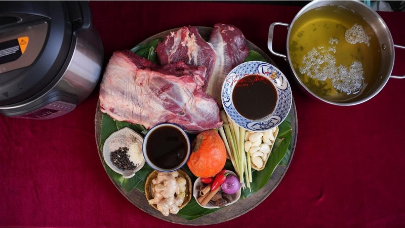 món bắp bò kho mật mía