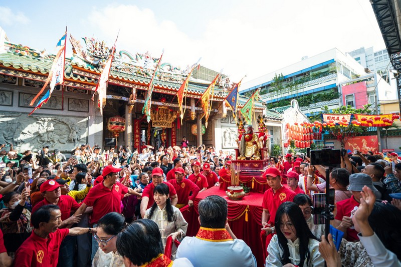 lễ hội xuân Bính Ngọ từ Bắc chí Nam