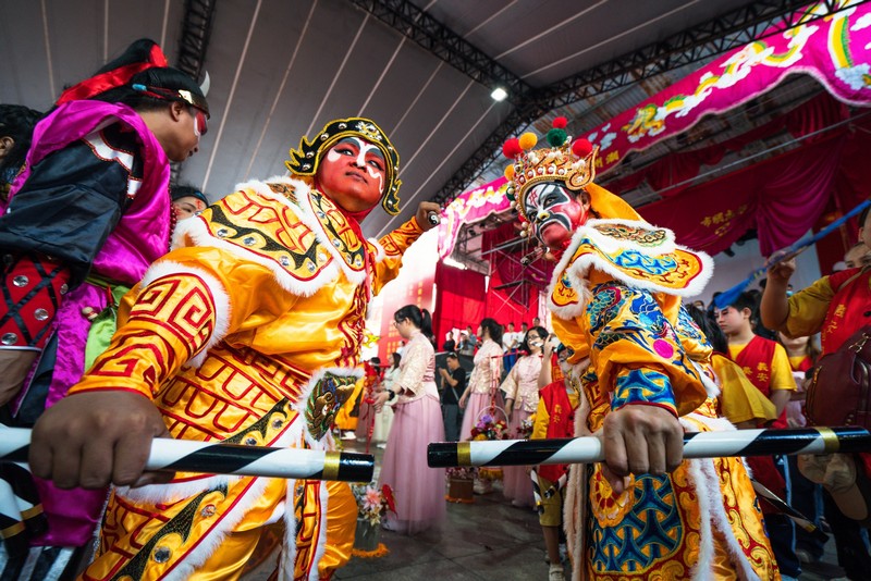 lễ hội xuân Bính Ngọ từ Bắc chí Nam