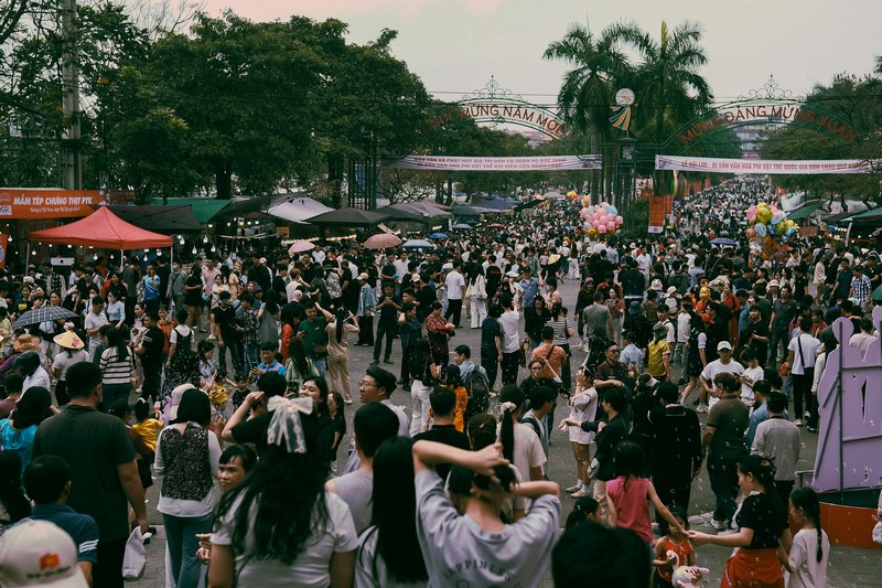 lễ hội xuân Bính Ngọ từ Bắc chí Nam