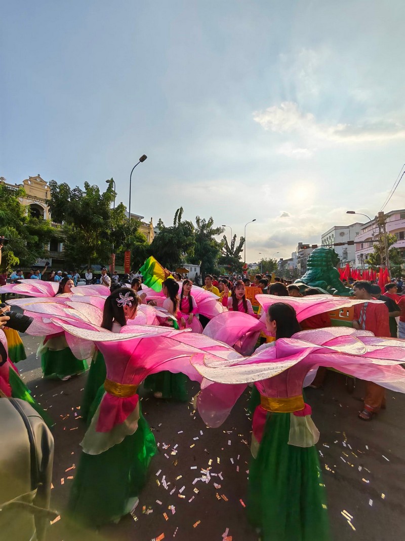  Tết Nguyên tiêu khu Chợ Lớn