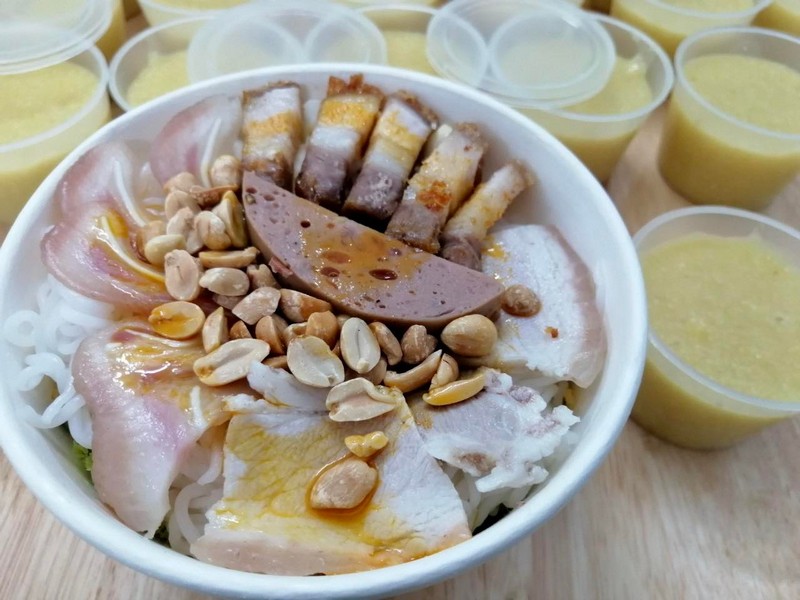 Bún mắm nêm miền Trung