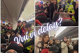 Niềm vui bất ngờ trên chuyến bay bị delay do hành khách tự nhận là tiếp viên